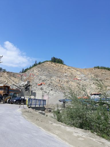 Pogoda po jednej stronie góry kiedy zaczeło strasznie wiać.