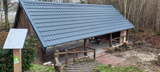 lavoir de l'Epine avec son nouveau toît