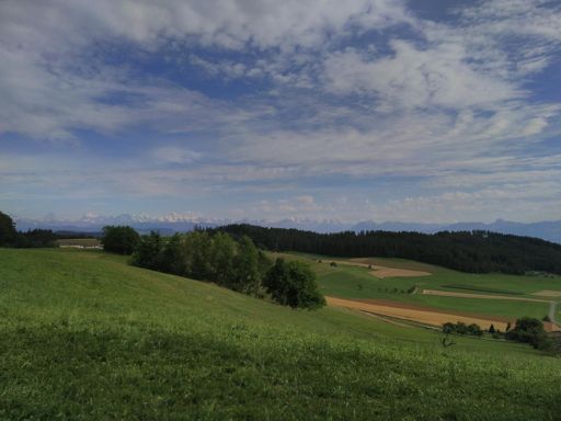 Eiger, Mönch und Jungfrou. Es git ke bessere Horizont am 1. Ougust : )