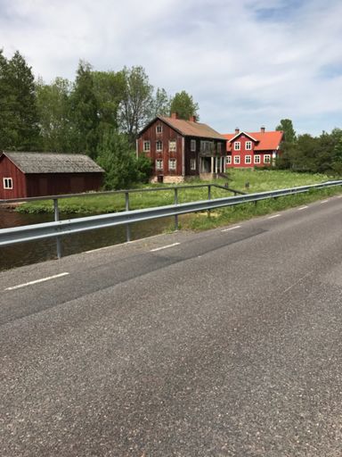 Något speciellt med ödegårdar