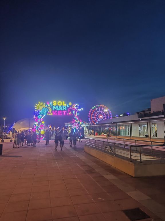 Paseo Sol Market
