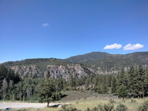 As I climbed, the views got more magnificent.