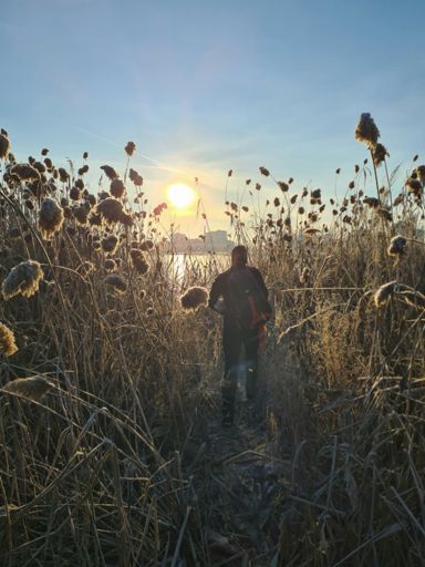 Выход на лед Яицкого озера.