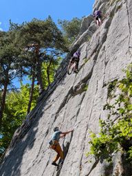 la Nostalgique (5c 5 longueurs) + Secret land 6a