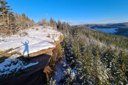 3 pierres, 2 rougimonts et 1 todlaine