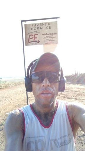 Corrida pela fazenda Doralice e clube de campo .