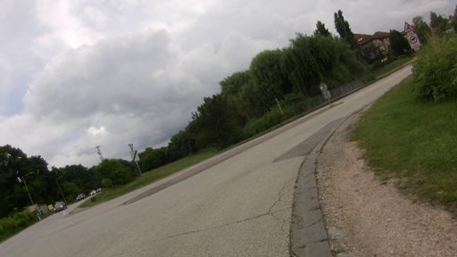 Sikerült fékezés nélkül ráfordulni az első szegmensre.   Fél főnyeremény! ;)