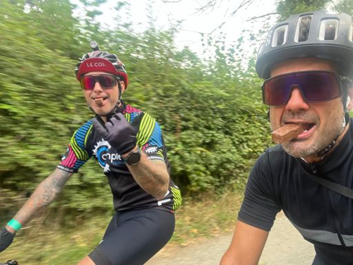 The snickers definitely got Mr Head through the day, he was suffering for some reason 🤔🍎🍻🤣