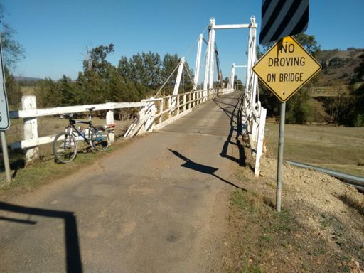 I managed to restrain myself 😀