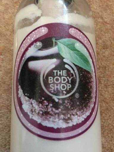 Glittering legs due to daughters lotion ( she never find out 😜)