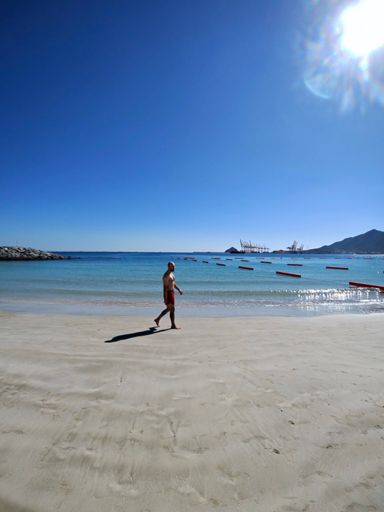 Джейсон Стетем на пляже