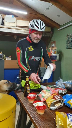 Kantine tijd 🍻🌭