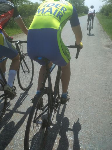 Без фляги и в комбезе))