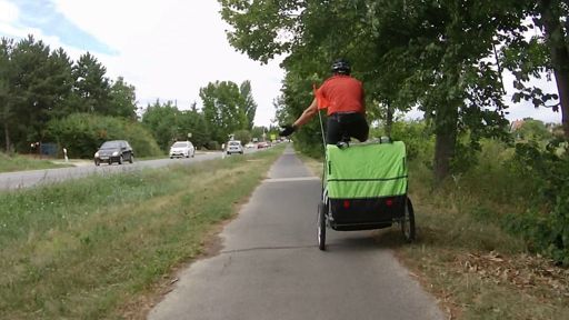 Fűzfő előtt kicsivel. Nagyon kedves volt tőle, hogy így lehúzódott. Köszi!