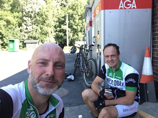 Påfyll i idylliske omgivelser