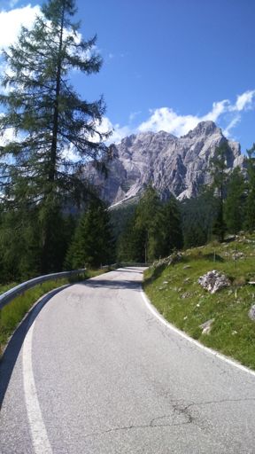 Dans la descente du Passo Duran