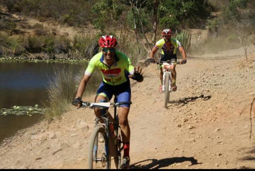 Hoje agradeço ao amigo rui q mais uma vez me fez companhia e a celina carpinteiro q tb fez parte deste trio :) obrigado