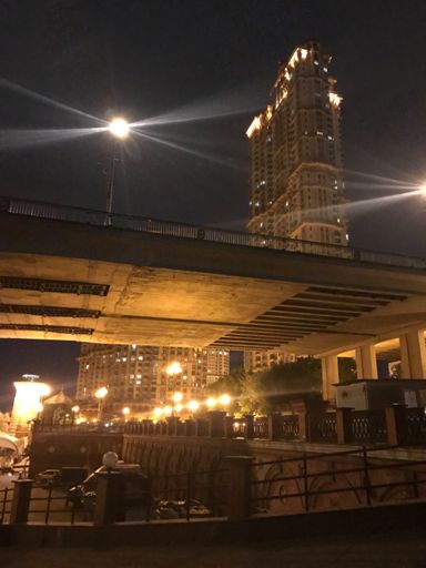 На этом причале очень круто !