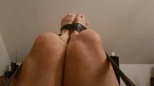 Mit dem schwarzen Gummi tuts besonders weh😎