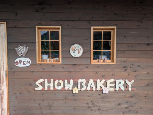 いつものパン屋で補給