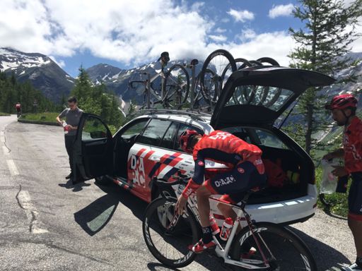 Una botella de Agua por favor