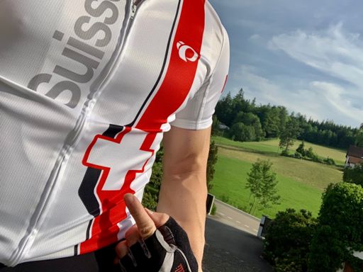 hüt mal en Grund für das Tricot!