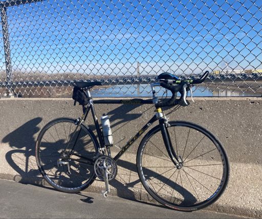 35 years old & she still rides sweet! 🚴🏻‍♂️