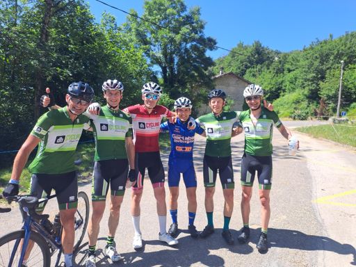 Le petit Marseillais dans la Jonas Team  de République Tchèque 😅
Beau combat sur les Chronos mais je reste 3ème