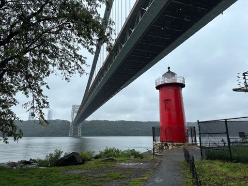 little red lighthouse + george washington bridge