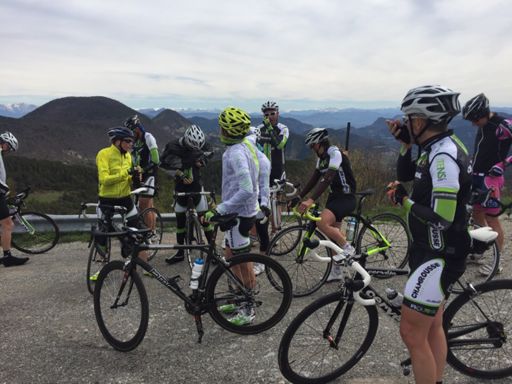 The team au col de Perty