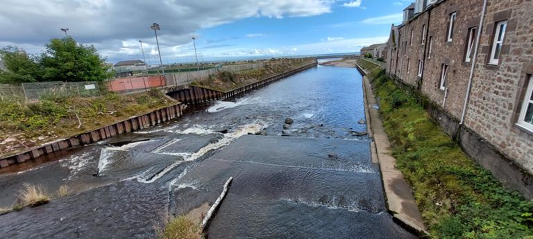 Cowie Water entering Stonehaven Bay. https://en.wikipedia.org/wiki/Cowie_Water