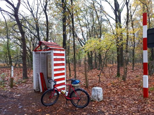 De wachter was even een rondje wandelen denk ik...