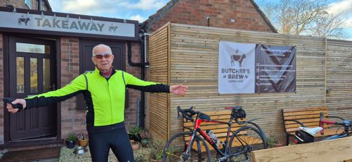Lunch at Butcher's Brew in Sutton on Trent. The pose was John's idea!!