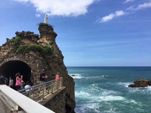 Rocher de la vierge à Biarritz