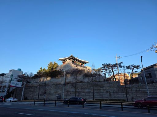 Hyehwamun. Not Jamaican actually.