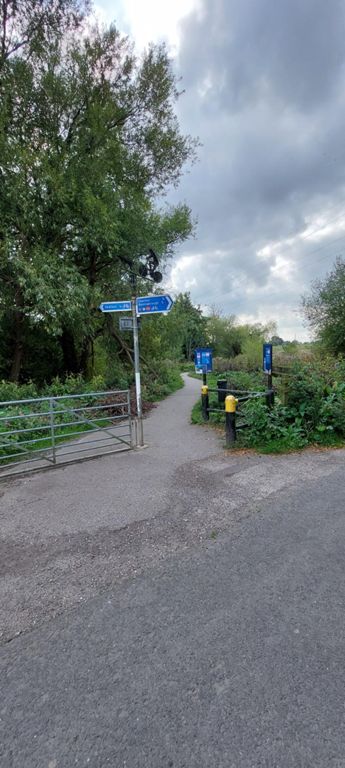 Start of tarmac cycle track into and sign-posted as 4 miles to York, part of Route 65.