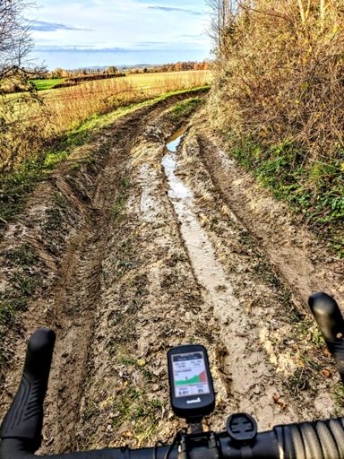 "et ça ? C'est gravel ou c'est pas gravel ?" 😅