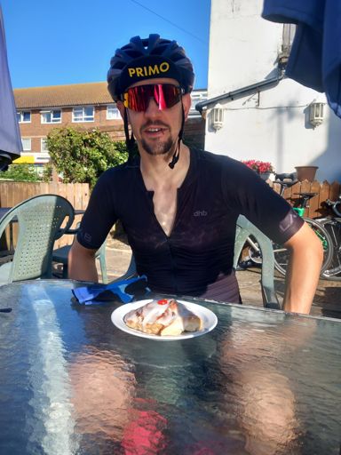 Dan with his keto Belgian 🤔🤣🍰