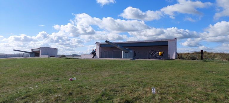 Blyth Battery Volunteers enabled the 2019 instalment of replica 23ft long guns. Their real equivalent are said to have had a 7 mile reach. https://www.blythbattery.org.uk/copy-of-about-us