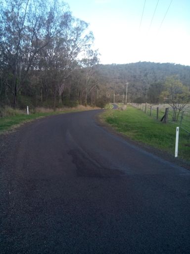 Beautiful country roads on the stockyard-rockmount loop