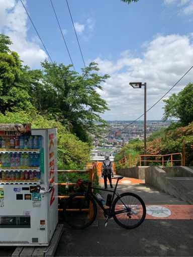 気がついたらサドルが前下がりに
あとで調整した