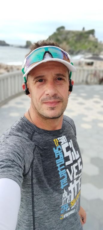 Carrera.
15' cal.+ 5x(5'umbral bajo+2's)+12'vc