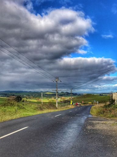 Committee meeting on the optimum way to repair a puncture