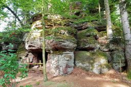 Autour de Pierre Percée