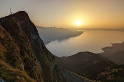 via ferrata Rocher de Naye et retour par les grottes