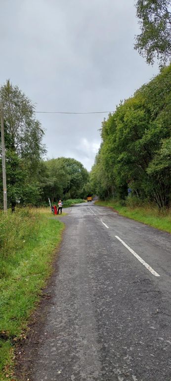 At mile 18.7, after 5.8 traffic-free, we had a food break, then joined a minor road for 0.2 miles before returning to traffic-free.