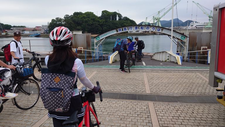 尾道からのスタート。向島まで船で渡ります。