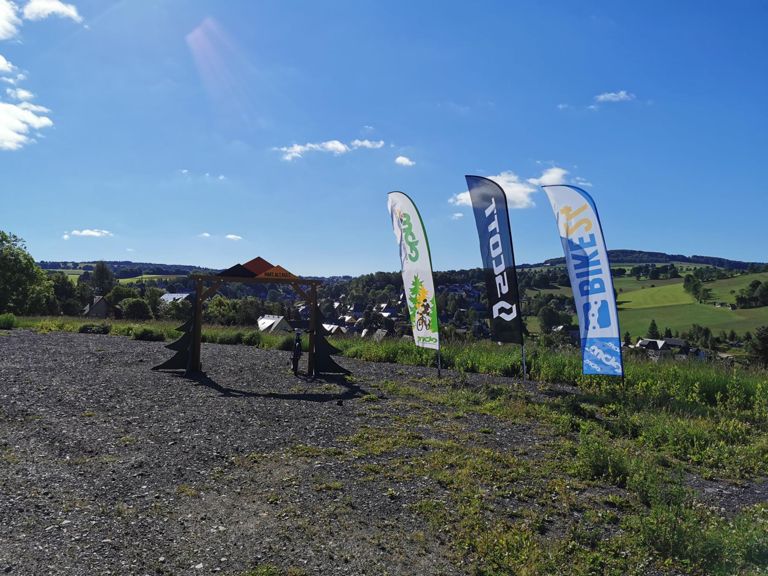 Race image
