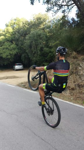 Quin control sobre una roda i sobre dues...Ets un Crackkk David!!!