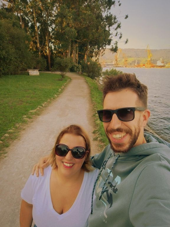 Dos jubilados por las marismas